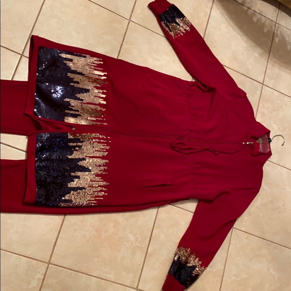 Zip up sweater with sweat pants